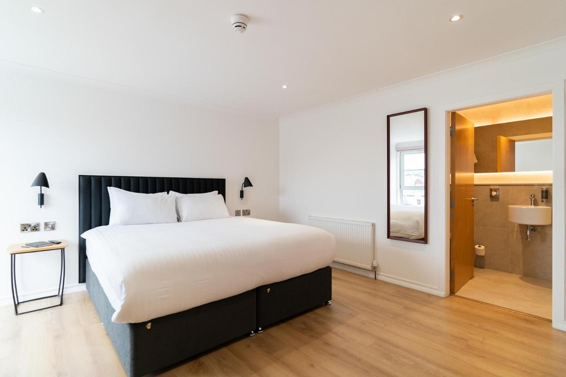 Premier Suites Edinburgh Fountain Court Exteriör bild